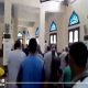 اشتباكات بالعصى داخل مسجد في نبروة