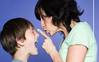 ما هي السلوكيات الخاطئة التي لا يجب أن تقومي بها مع طفلك؟!
