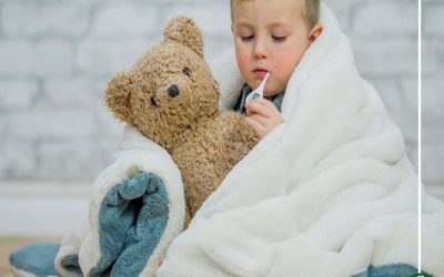 طرق لخفض درجة حرارة الطفل في المنزل