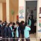 وفد من اليونيسيف يزور عددا من مدارس منية النصر