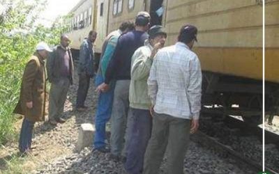 انفجار ماسورة مياه أسفل قطار في المنزلة