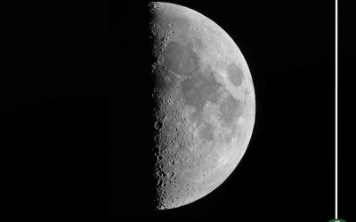 الليلة .. قمر التربيع الأول يزين سماء مصر