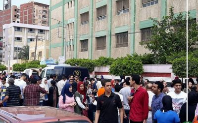 طلاب الثانوية العامة بالدقهلية : امتحان الإحصاء من نماذج الوزارة