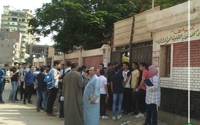 سقوط مروحه سقف على طالب في امتحانات الثانوية بشربين