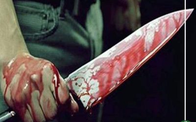 تمزيق وجه طالب أمام والدته في المنزلة